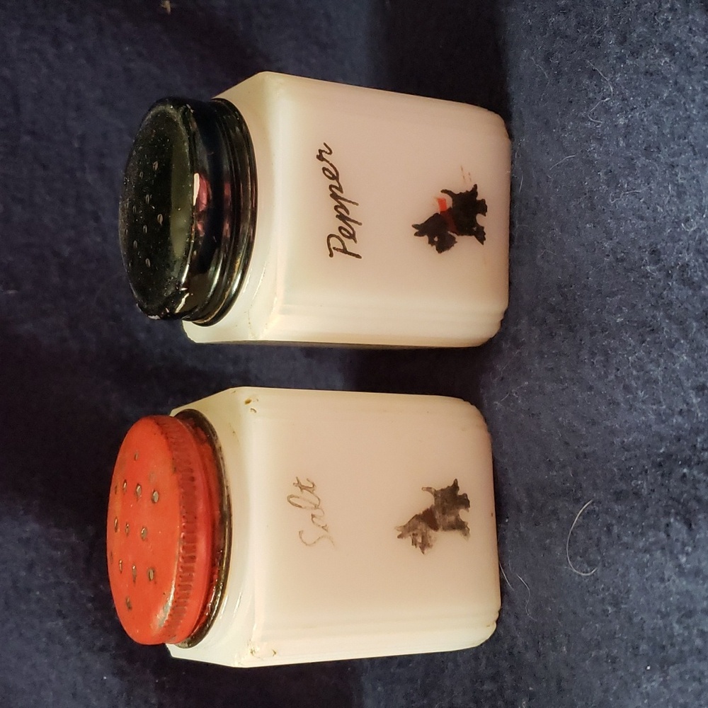 Vintage Scottie Dog Salt and Pepper Shakers